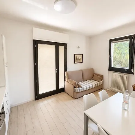 Apartment Lotus Lenno